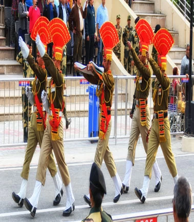 Private City Tour with Wagah Border Ceremony