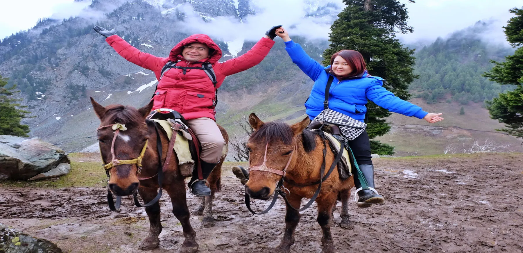 4 Nights/ 5 Days Kashmir  Valley Tour - INR 8699 PP