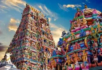 Tamil Nadu Temples and Kerala Backwaters Tour