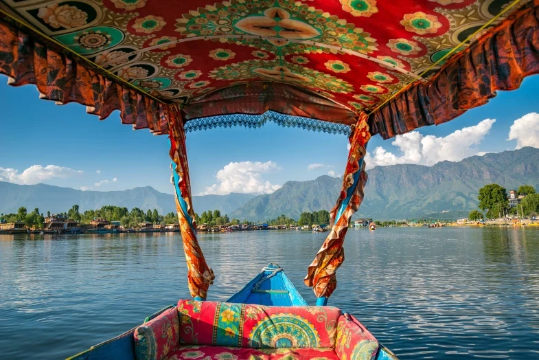 Kashmir Calling: A 6-Day Valley of Dreams